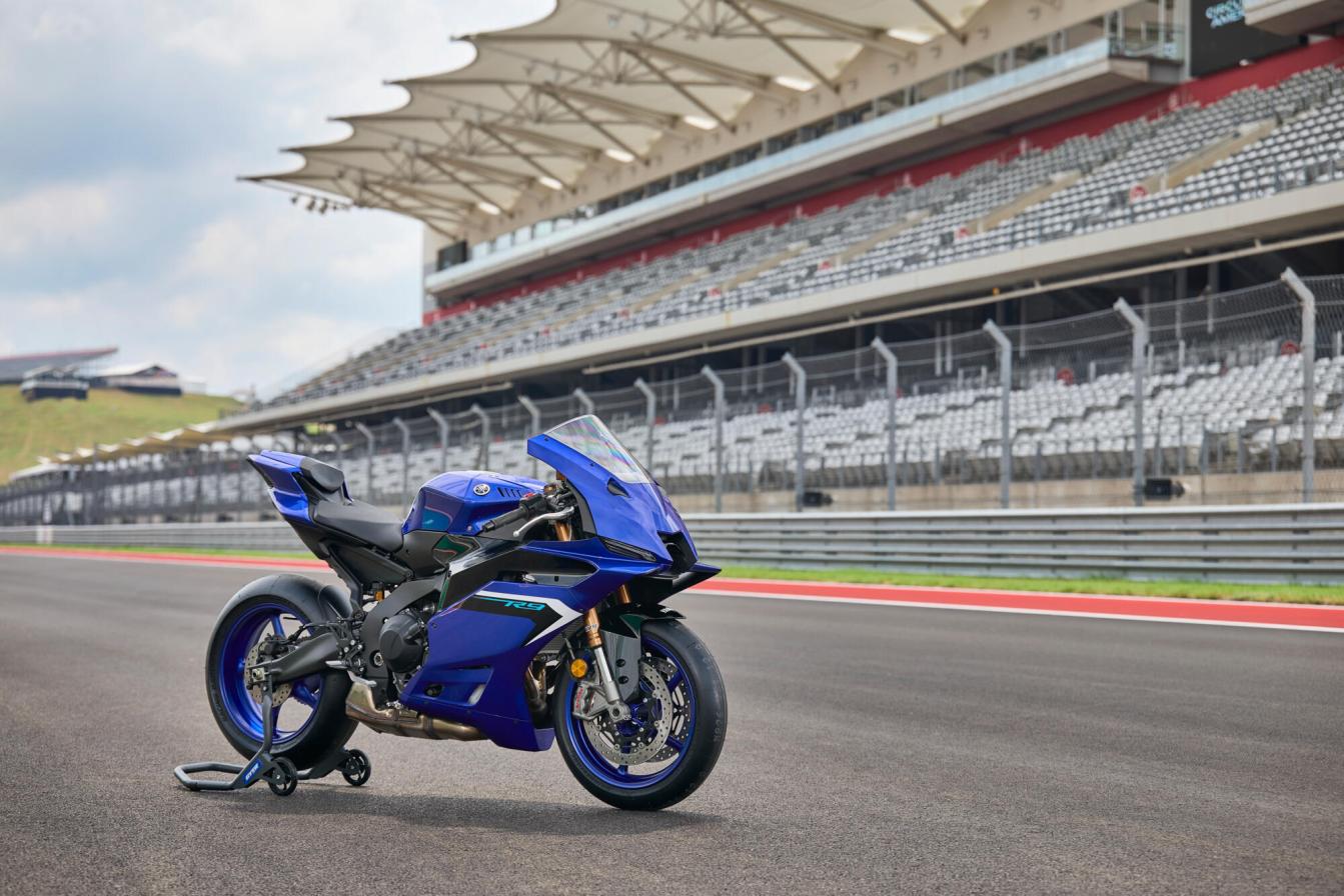 https://www.yamaha-motor.eu/nl/nl/motorcycles/supersport/pdp/r9-2025/