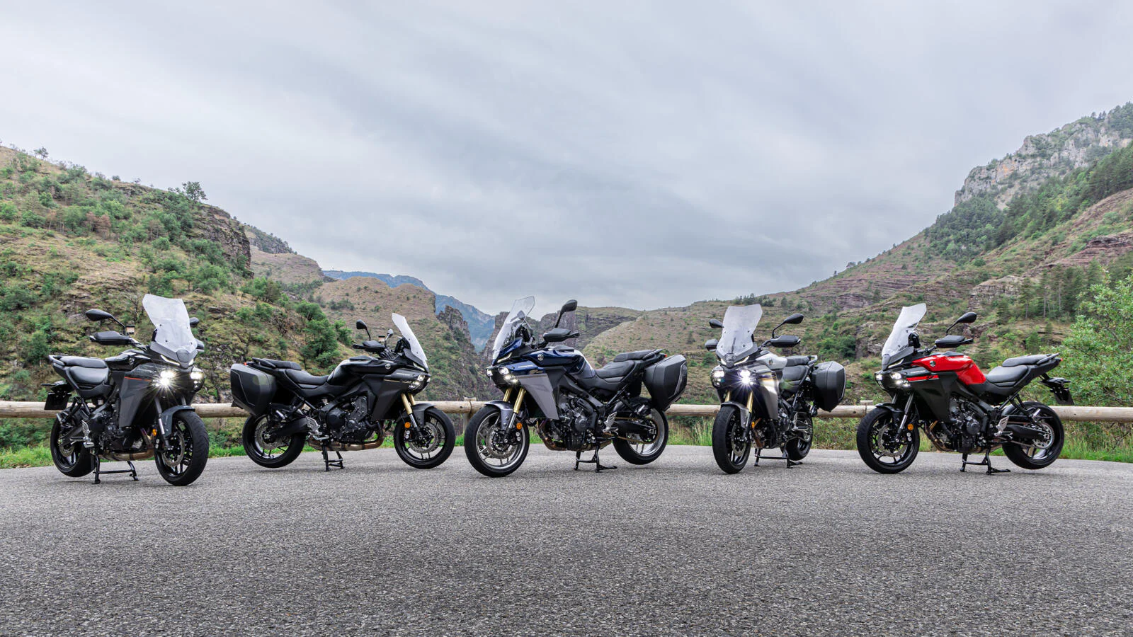 Nieuwe Yamaha Motorfietsen en Scooters 2025 1 webp 1900 8 1