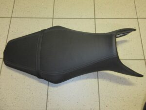 MT09 GREY STITCHING