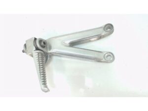 YZF-R6 R FOOTREST ASSY 1