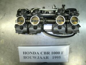 CBR1000F 1995 carborateurs