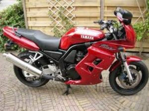 FZS600 ONDERKUIP compleet