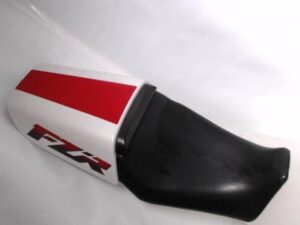 FZR1000 cover+zadel