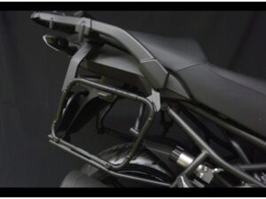 VERSYS650 Zijkofferrek
