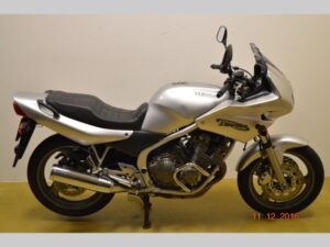 XJ600S carter beugels